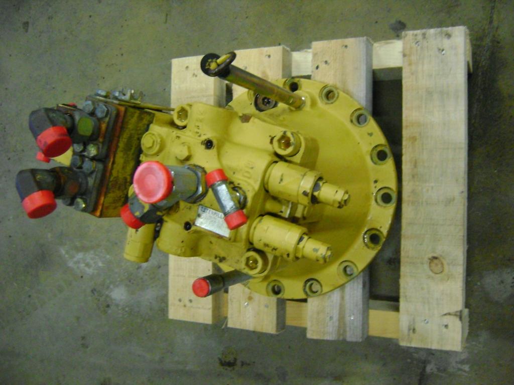 Motore di rotazione ralla per Caterpillar Foto 2