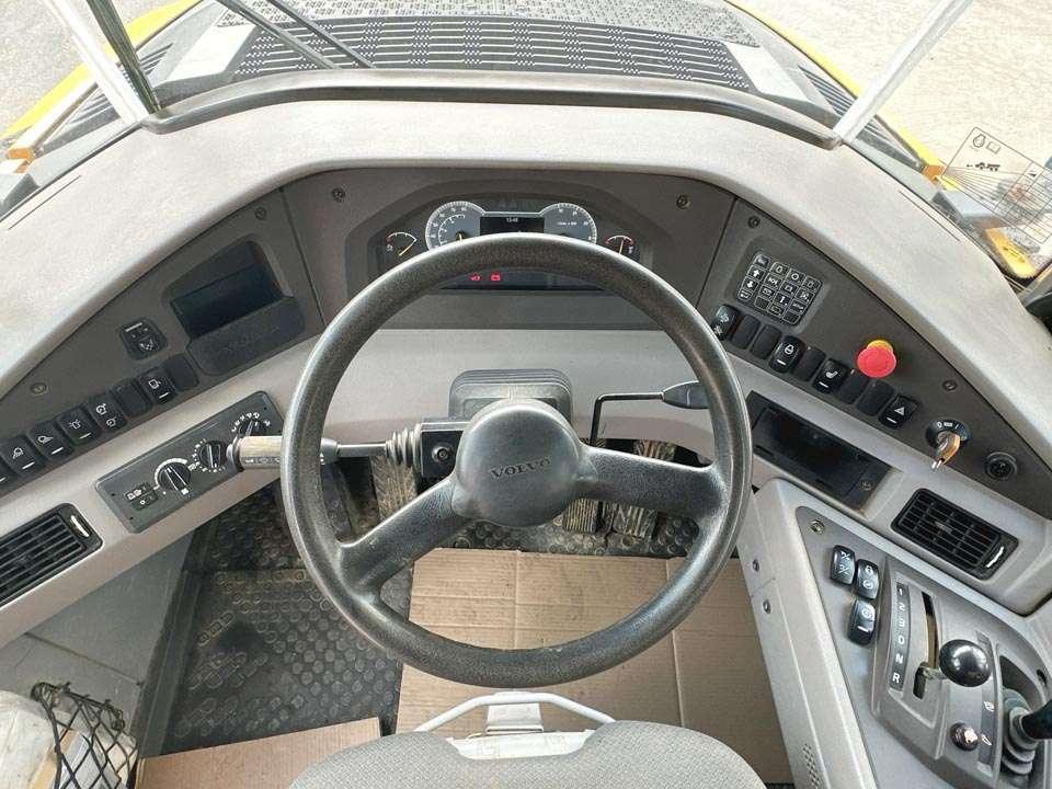 Volvo A30G 6x6 Foto 19