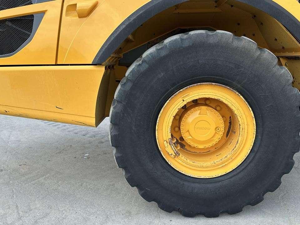 Volvo A30G 6x6 Foto 4