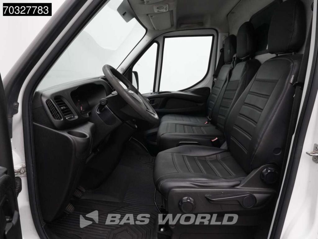 Iveco Daily 35S13 L2H2 3,5t Trekhaak Airco L2 Airco Trekhaak Foto 12