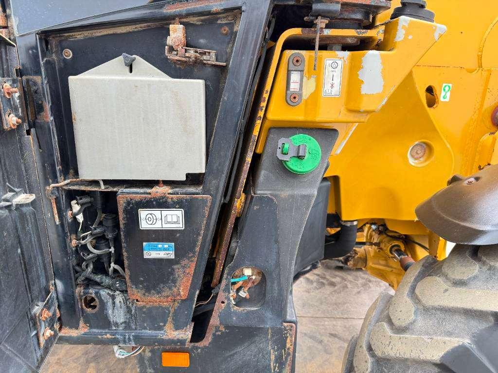 Caterpillar TH460B - 15m Reach / 4 Wheel Steering Foto 29