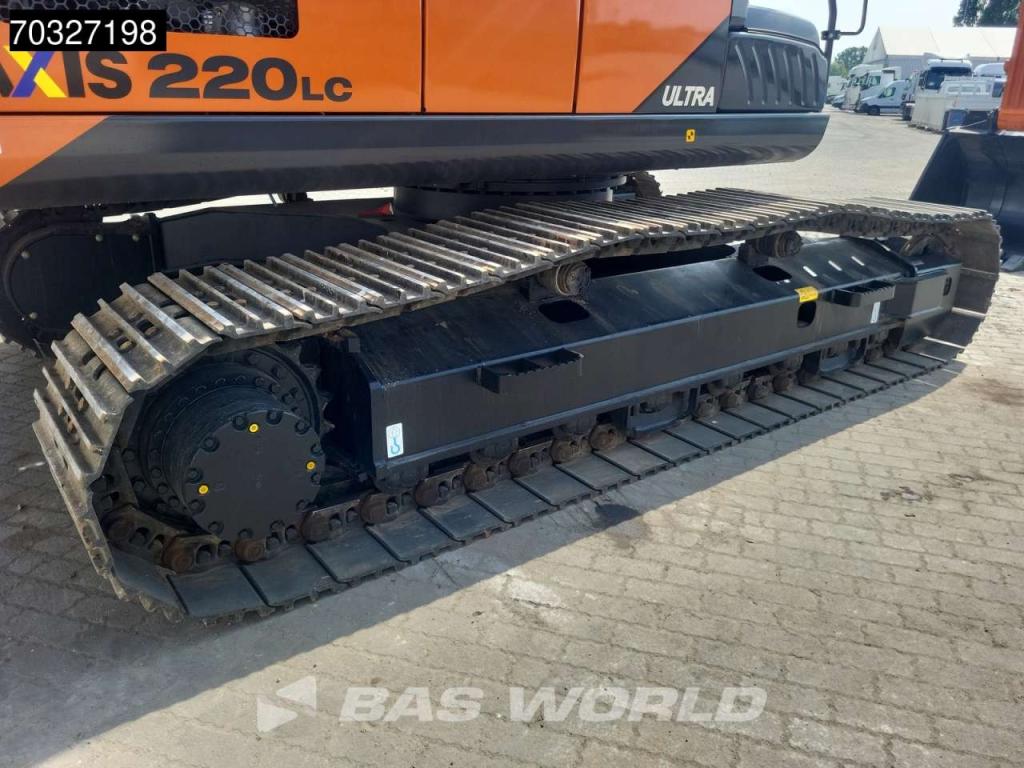 Hitachi ZX220 LC-5G ISUZU ENGINE Foto 25