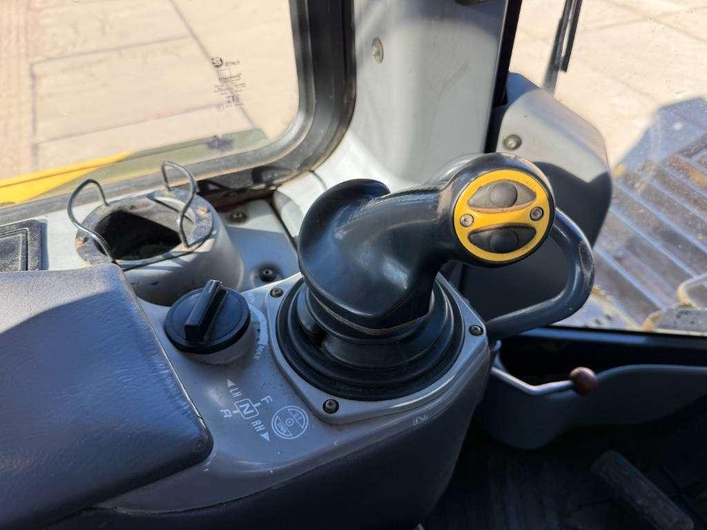 Komatsu D85PX-15E0 - Top Condition / Airco Foto 8