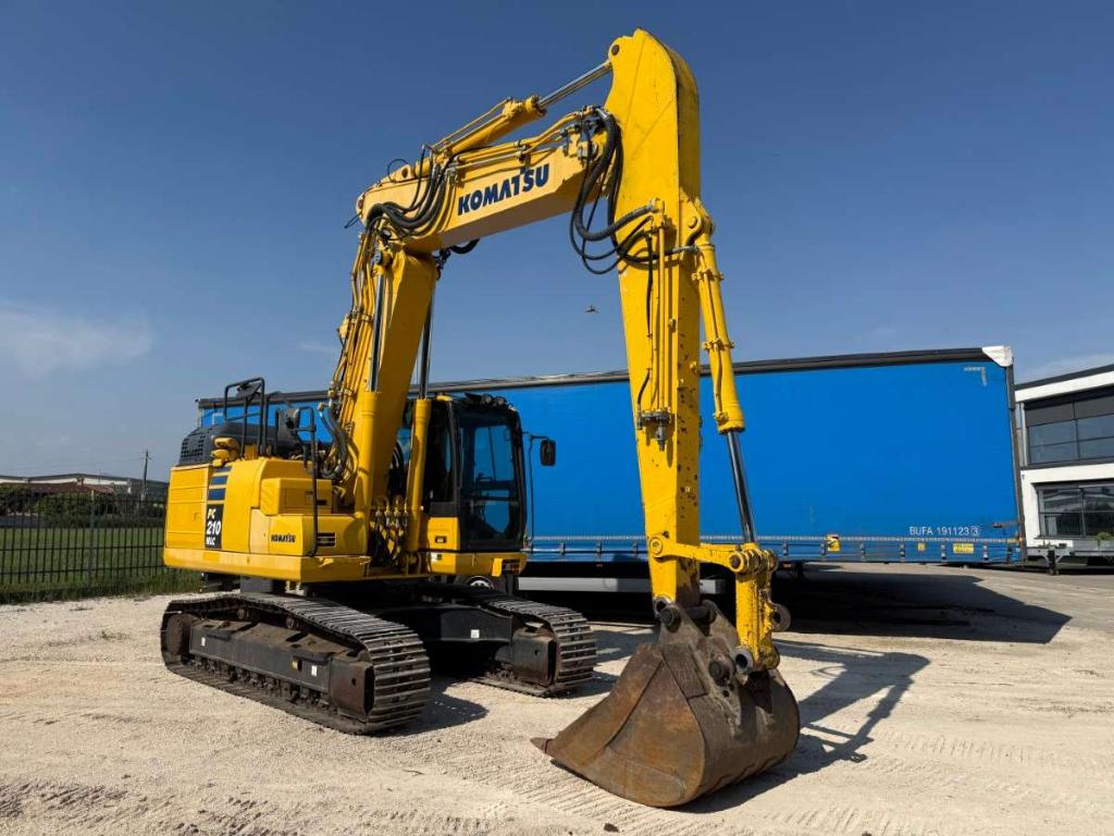 Komatsu PC210 NLC-11 Foto 7