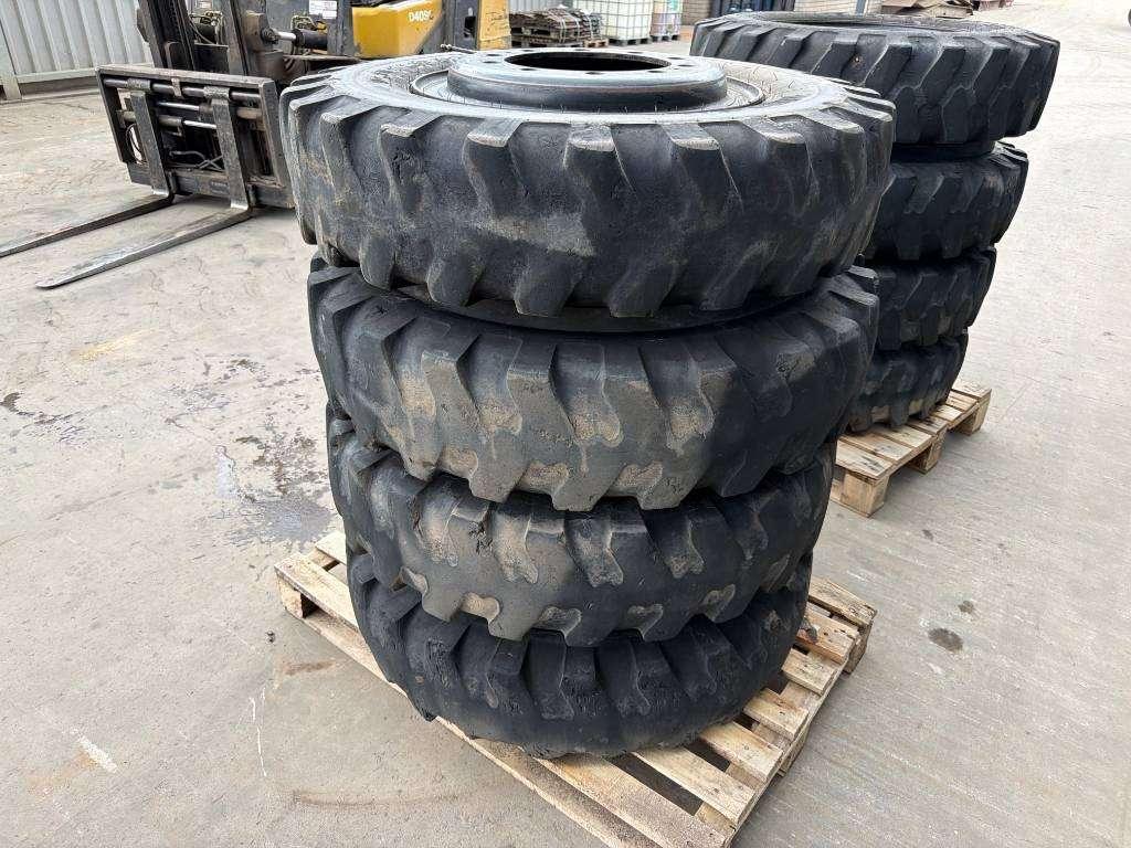 Pneumatico per Mitas 1000 x 20 Set / 10.00 x 20: 4x2 Tyres / 1000-20 Foto 11