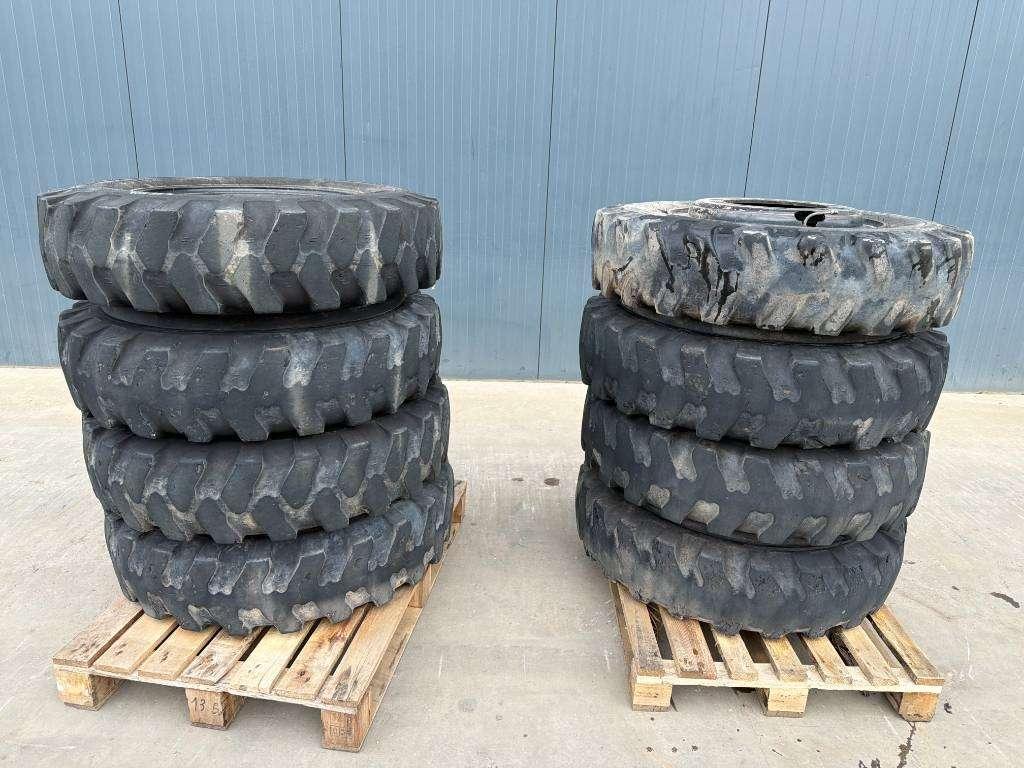 Pneumatico per Mitas 1000 x 20 Set / 10.00 x 20: 4x2 Tyres / 1000-20 Foto 7