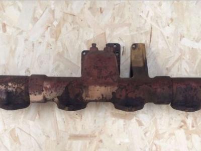 Collettore scarico per Caterpillar 3412 in vendita da CERVETTI TRACTOR Srl