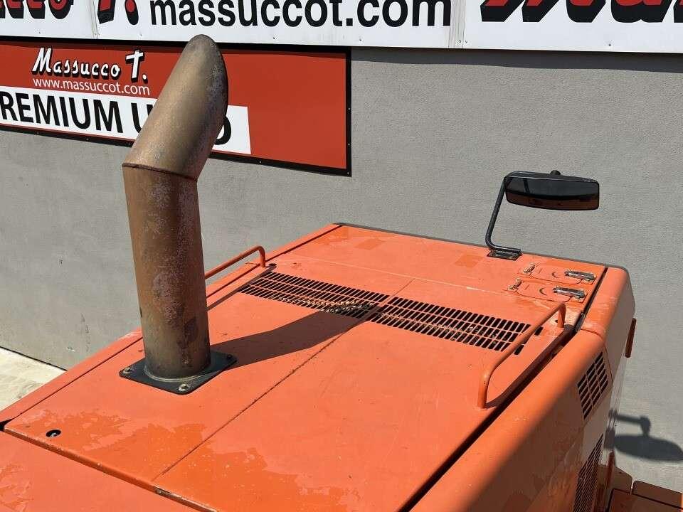 Hitachi ZW330 Foto 9
