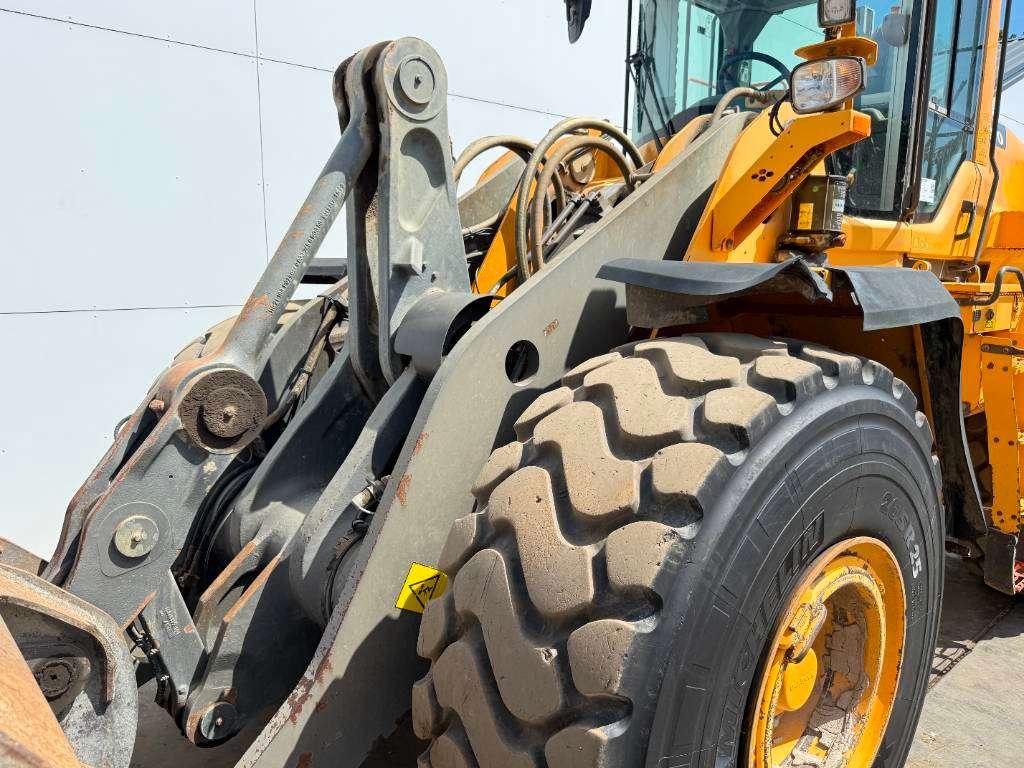 Volvo L150H - 3rd Function / Automatic Greasing Foto 19