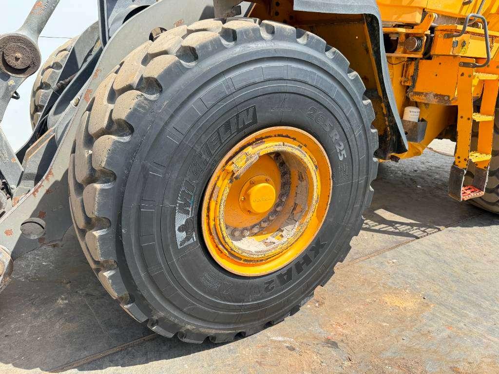 Volvo L150H - 3rd Function / Automatic Greasing Foto 21