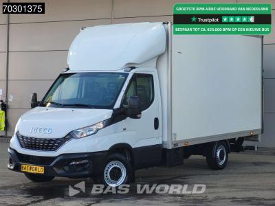 Iveco Daily 35S14 Laadklep Automaat Zijdeur Bakwagen Airco Cruise Camera Euro6 Meubelbak Koffer Airco Cru in vendita da BAS World B.V.