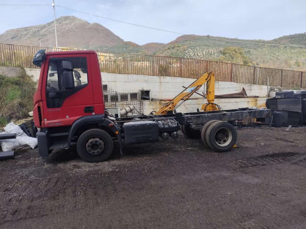 Iveco EUROCARGO 120-250 Foto 5