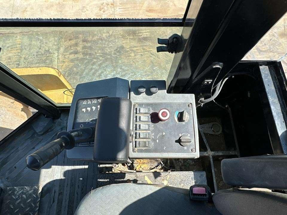 Caterpillar CS-533E Foto 15