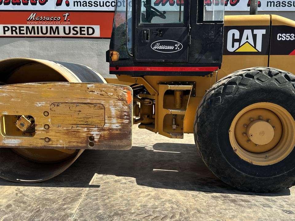 Caterpillar CS-533E Foto 9