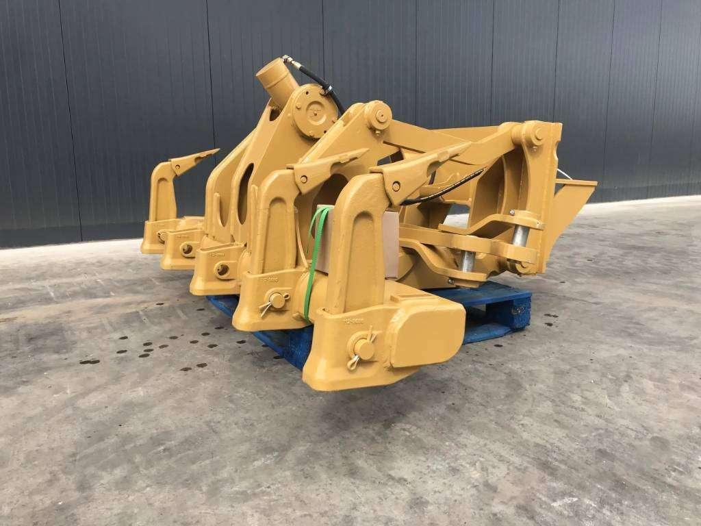 Caterpillar 120M2 Foto 6