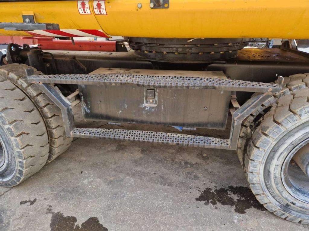 JCB JS175W Foto 15