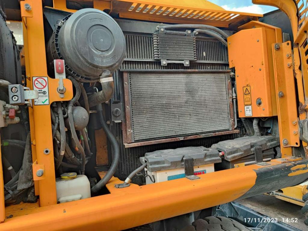 JCB JS175W Foto 4