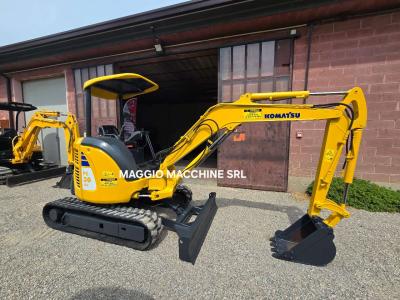 Komatsu PC 30 MR2 in vendita da Maggio Macchine Srl