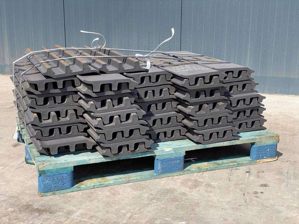 Carro completo per Case CX330 / CX350 Shoes/Pads Foto 3