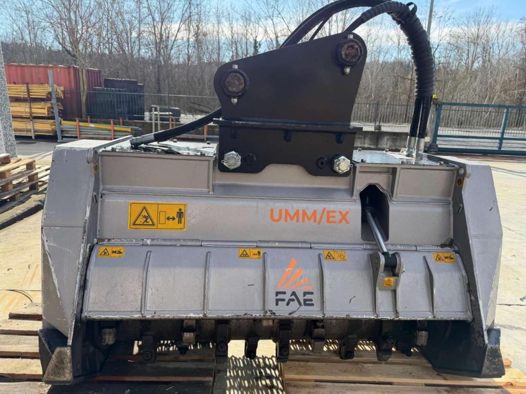 Fae UMM/EX-150 Foto 1
