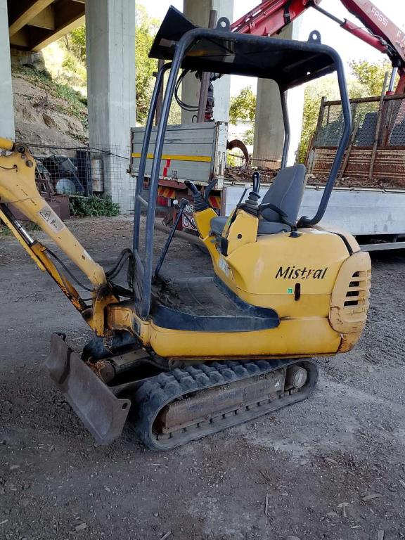 Komatsu PC 12r Foto 2