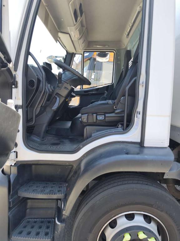 Iveco EUROCARGO CUBE 190-280L Foto 6