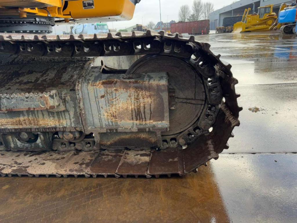 Liebherr R926 LC Foto 18