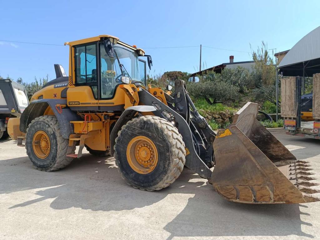 Volvo L90H Foto 2