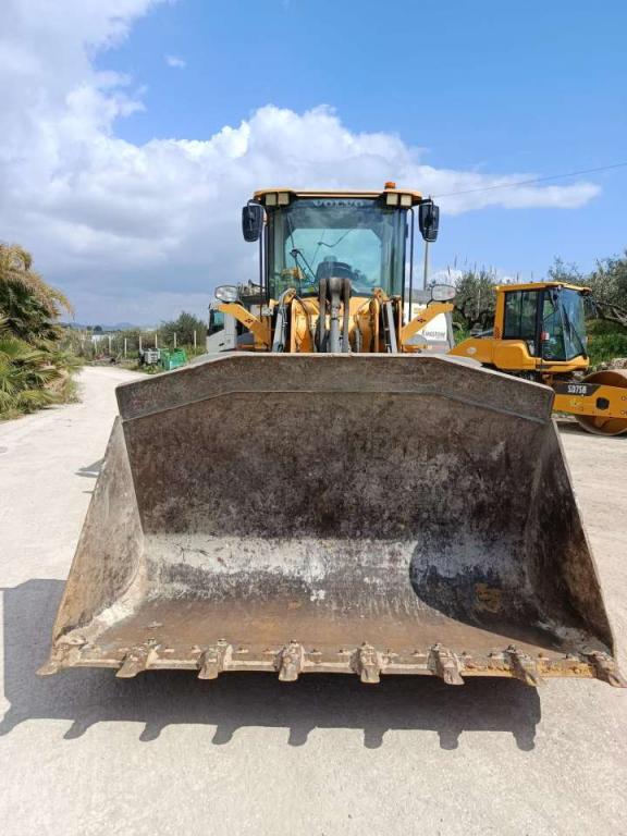 Volvo L90H Foto 3