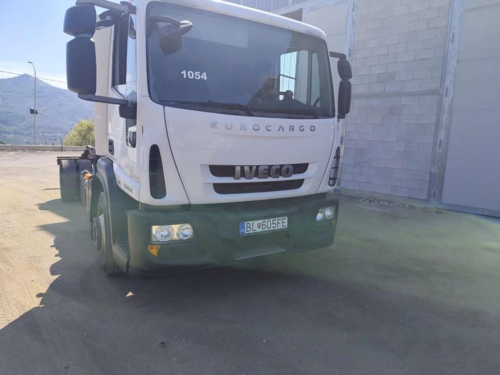 Iveco EUROCARGO 150E22P Foto 11