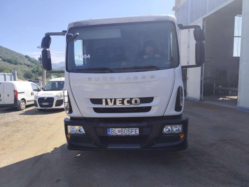 Iveco EUROCARGO 150E22P Foto 14