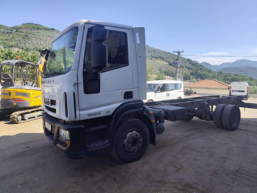Iveco EUROCARGO 150E22P Foto 22