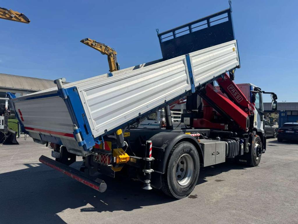 Iveco Eurocargo 180 250 Foto 4