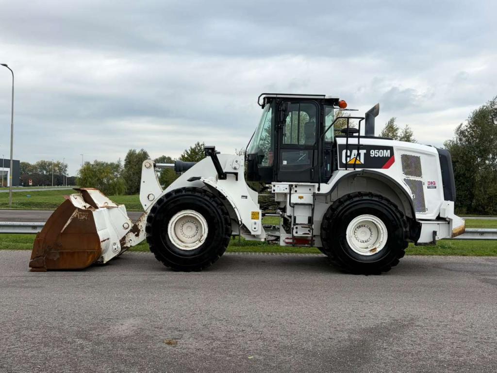 Caterpillar 950M Foto 1