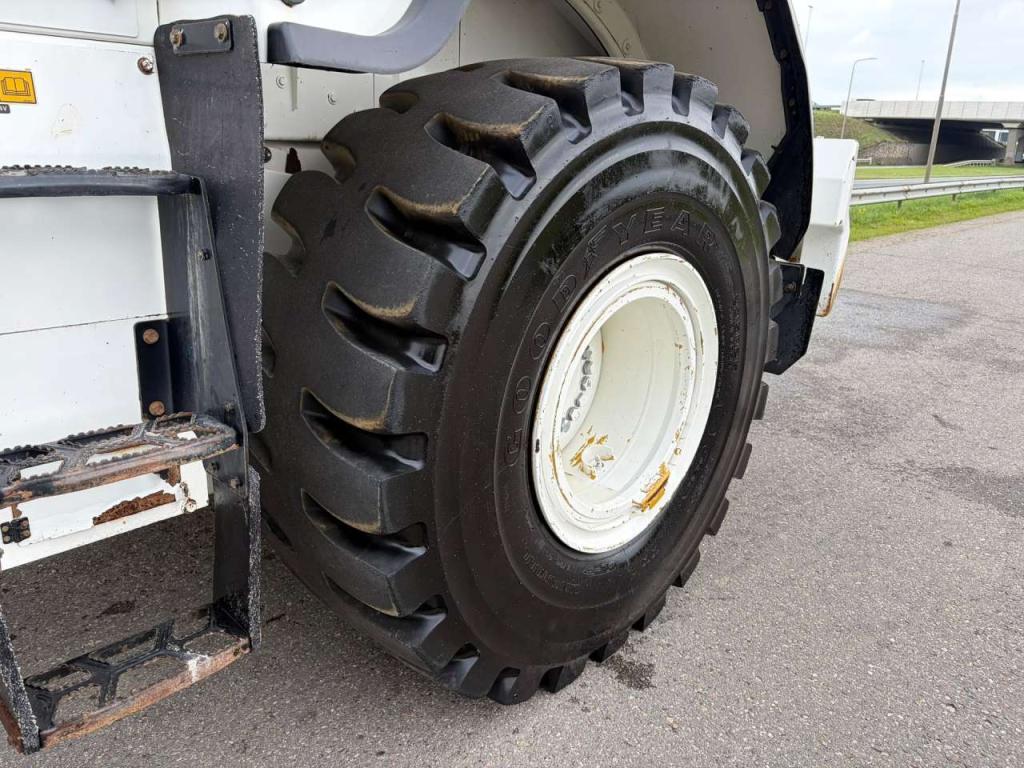 Caterpillar 950M Foto 12
