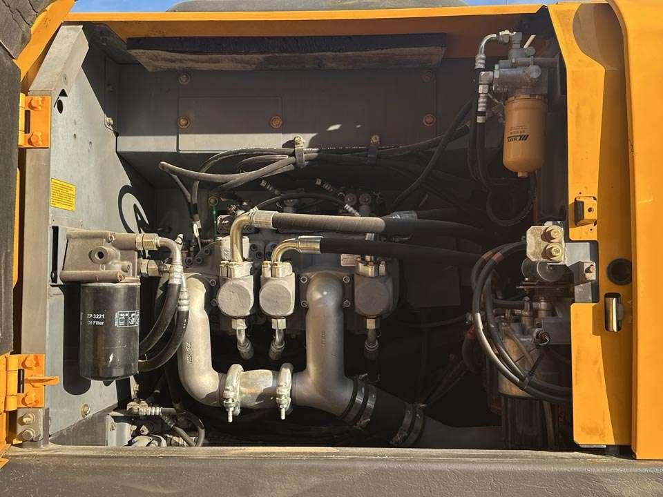 Hitachi X250LCN-5B Foto 11