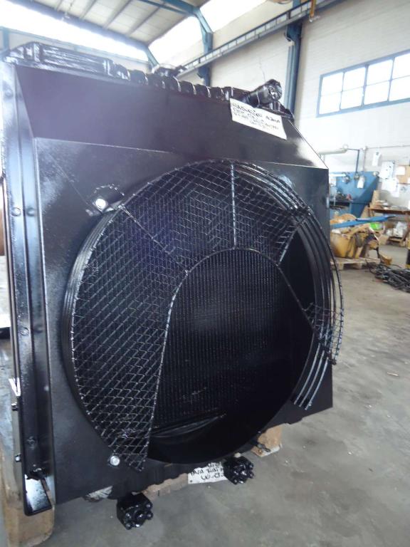 Radiatore acqua per Fiat Hitachi W130 Foto 2