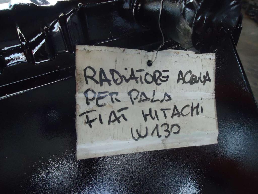 Radiatore acqua per Fiat Hitachi W130 Foto 5