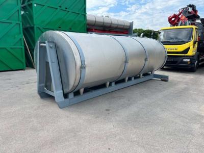 CISTERNA SCARRABILUSATA IN ACCIAIO INOX COIBENTATA in vendita da Aurora Srl