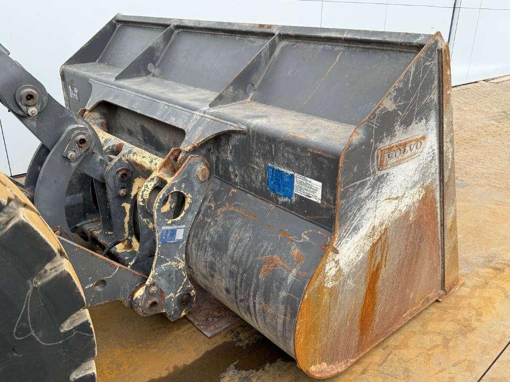Volvo L60H - Backup Camera / Quick Coupler Foto 18
