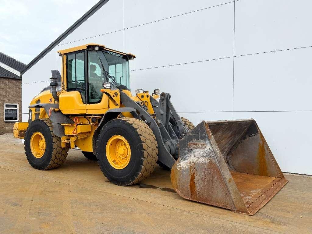 Volvo L60H - Backup Camera / Quick Coupler Foto 7