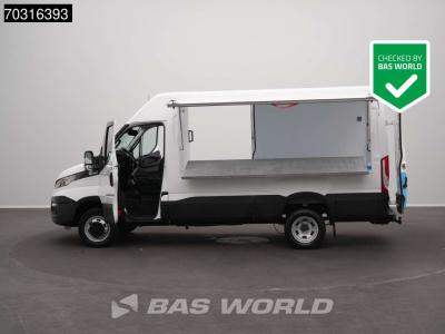 Iveco Daily 35C18 3.0L Automaat Dubbellucht L2H2 3,5t Trekhaak Airco Cruise Camera Euro6 L2 A/C Towbar Cr in vendita da BAS World B.V.