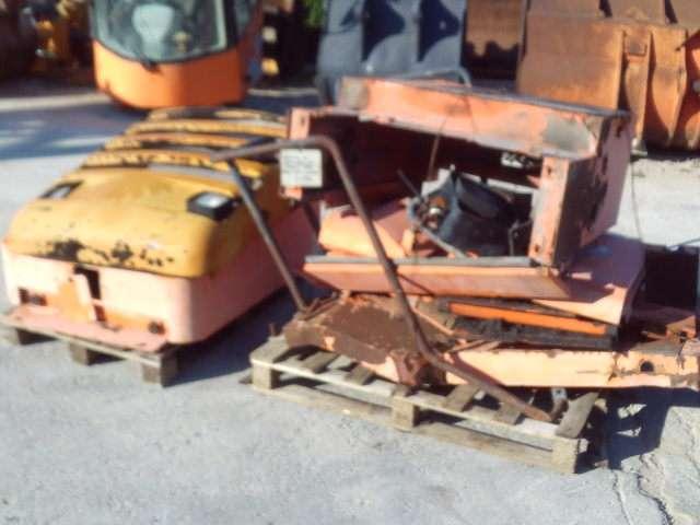 Cofanatura e carter carrozzeria per Fiat Hitachi W170 Foto 2