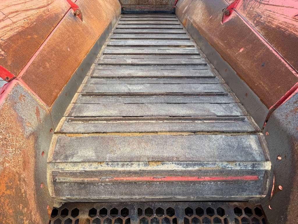 Sandvik QE340 - Caterpillar Engine / 2 Side Convey Foto 20