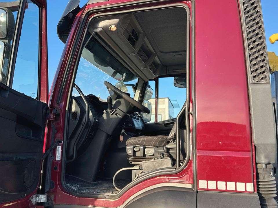 Iveco TRAKKER 450 6x4 Foto 16