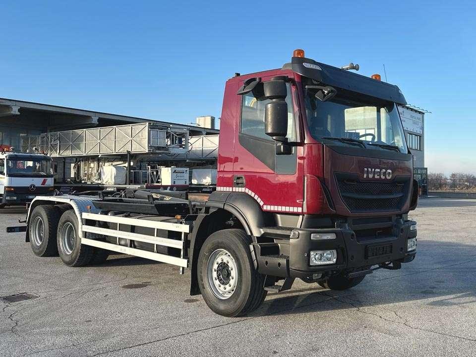 Iveco TRAKKER 450 6x4 Foto 22
