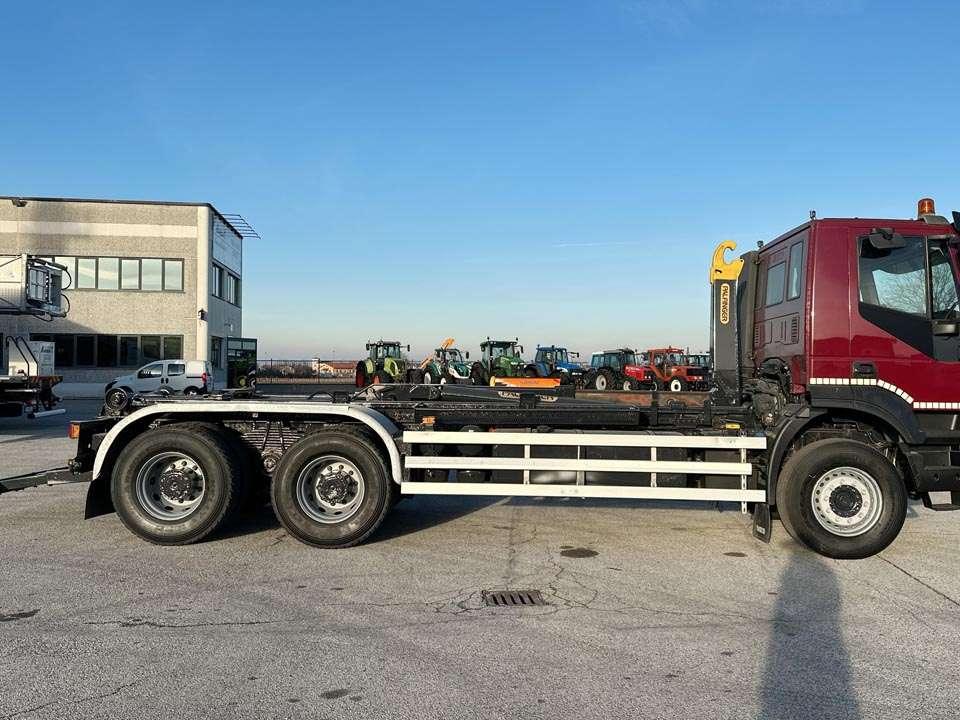 Iveco TRAKKER 450 6x4 Foto 24