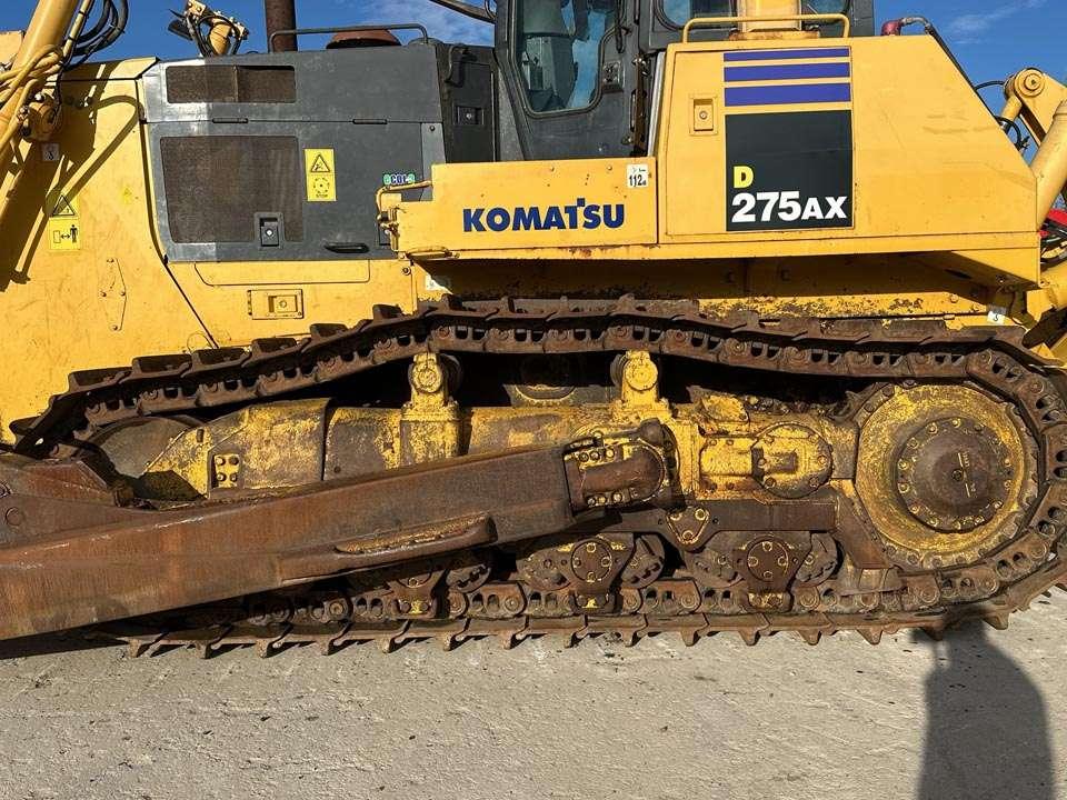 Komatsu D275AX Foto 4