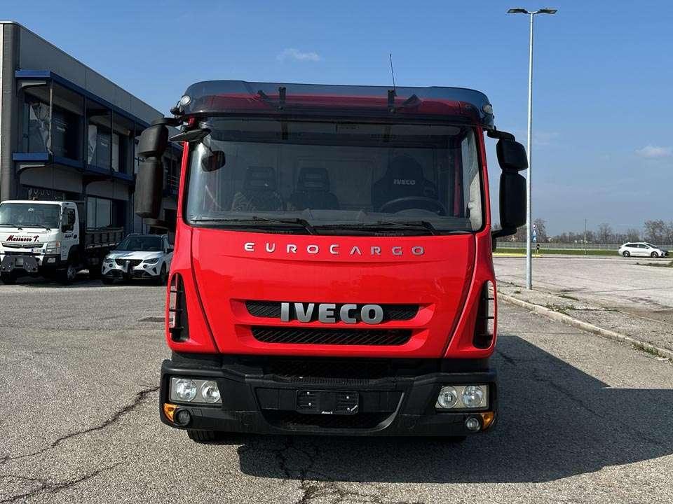 Iveco EUROCARGO 90E18 4X2 Foto 22