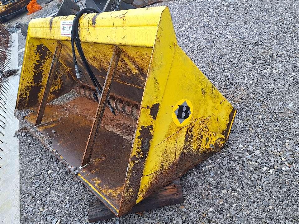 hook-on 2500 mm Embankment filling bucket Foto 3